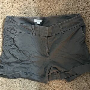 New York & Company Charcoal Women's Cargo Shorts